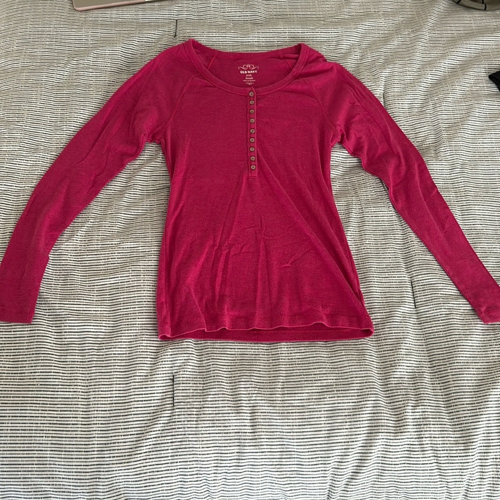 Skinny long sleeve pink shirt